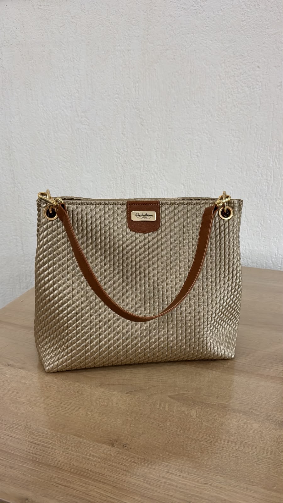 Pérola Atelier no Instagram